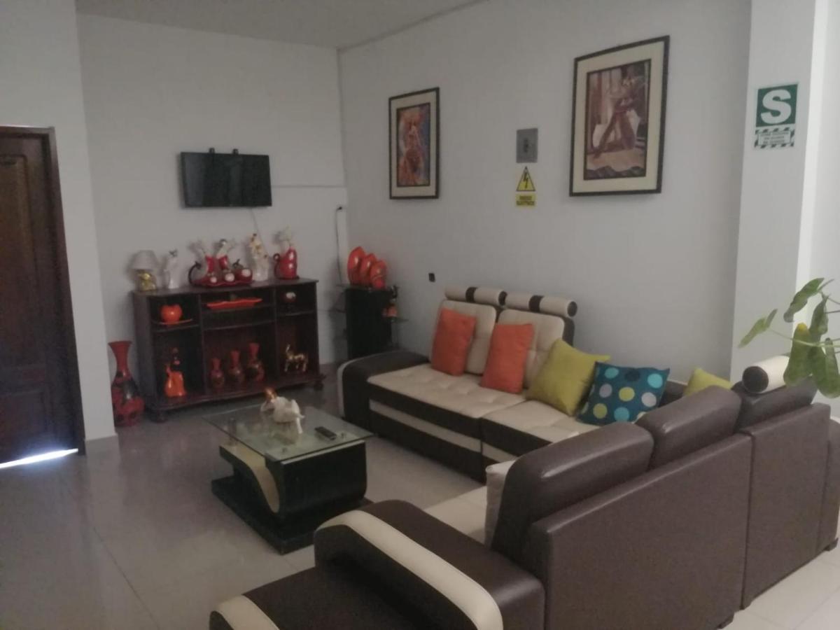 Hospedaje Renzo Tarapoto Luaran gambar