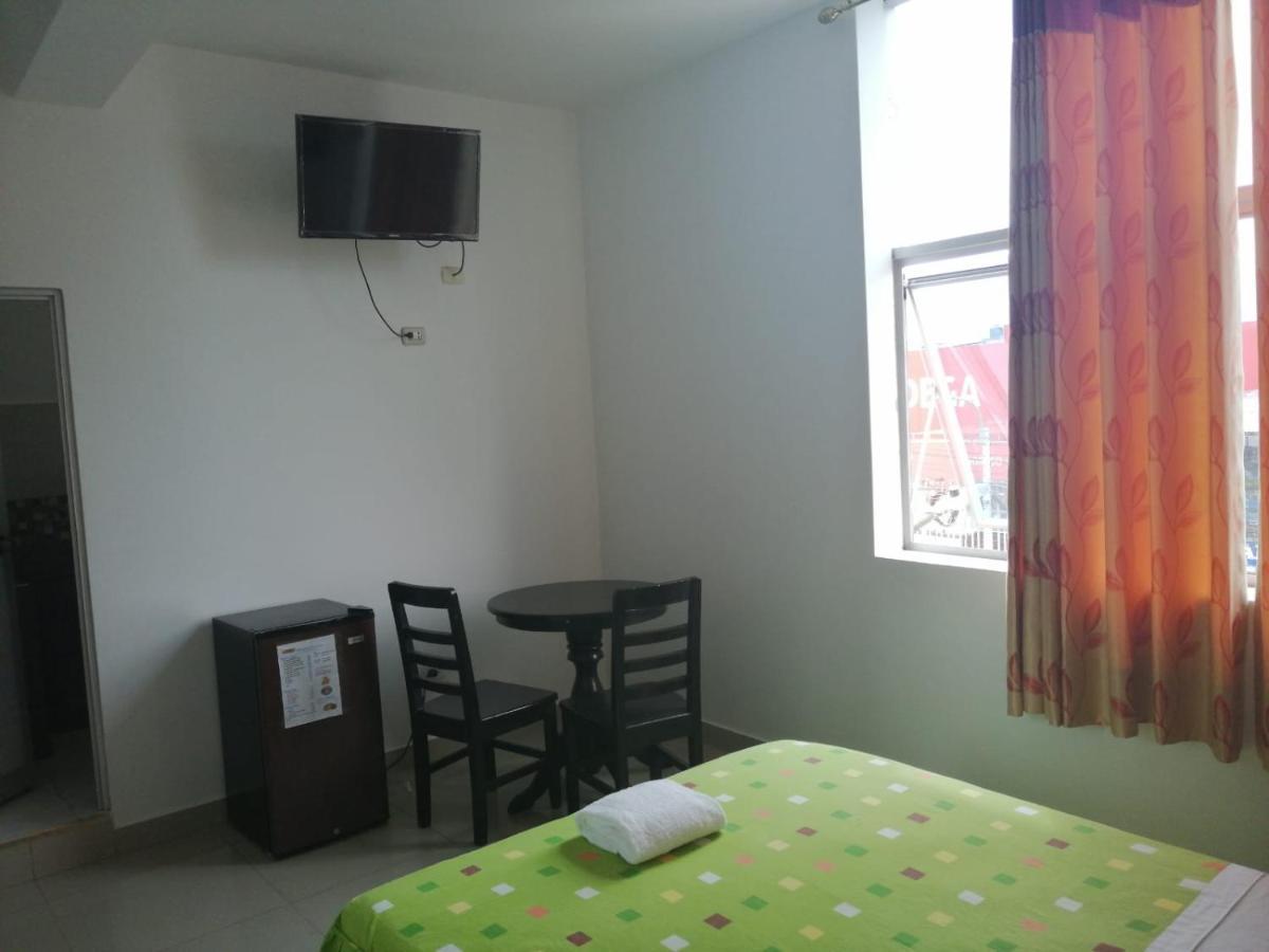 Hospedaje Renzo Tarapoto Luaran gambar