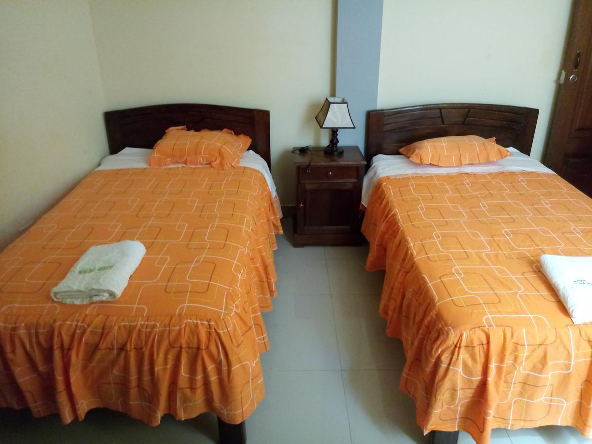 Hospedaje Renzo Tarapoto Luaran gambar