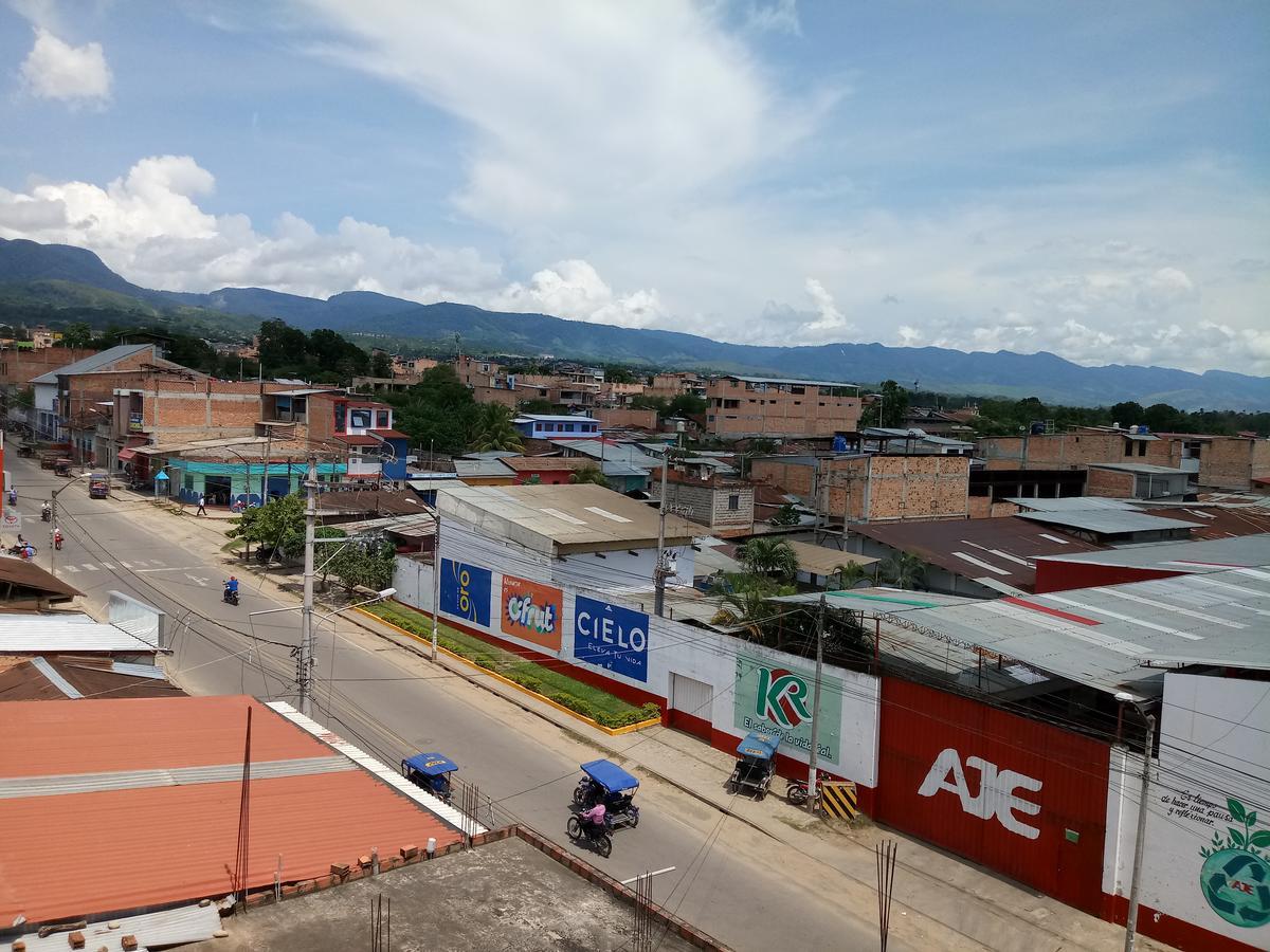 Hospedaje Renzo Tarapoto Luaran gambar