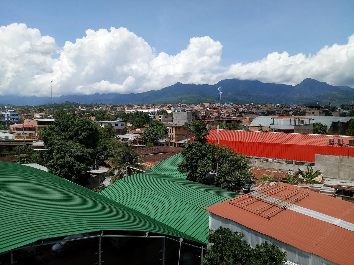 Hospedaje Renzo Tarapoto Luaran gambar