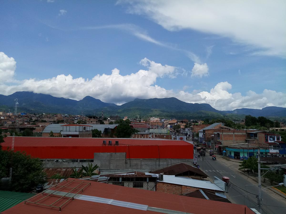 Hospedaje Renzo Tarapoto Luaran gambar